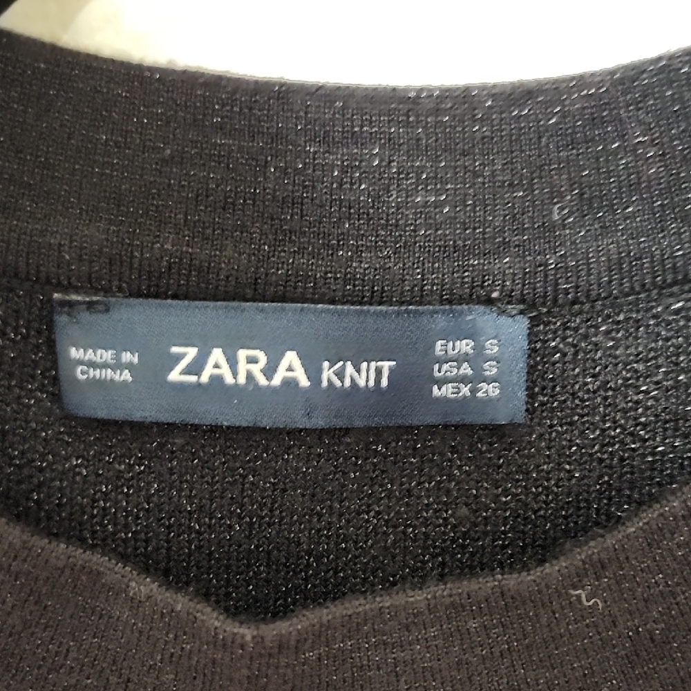 Zara Silver and Black Crop Fitted Sweater - Picture 2 of 10